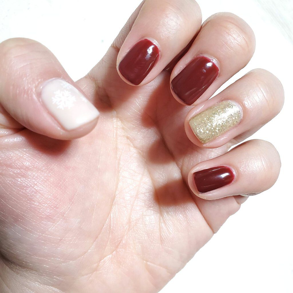 あなたはどっち派 Homei Vs セリア マニキュアを徹底比較 はがせるジェルネイル By りーさん 混合肌 30代前半 Lips