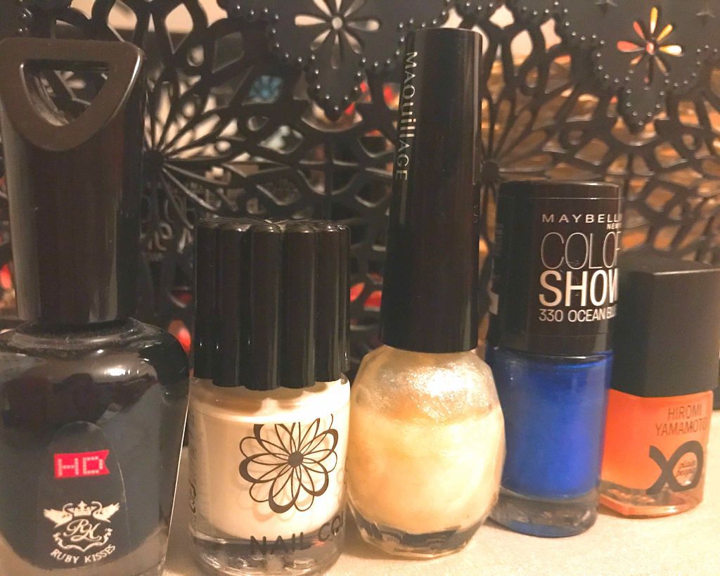 グロッシーネールカラー マキアージュを使った口コミ 冬ネイル 使用したネイルカラー 黒 By Suzu 脂性肌 10代後半 Lips