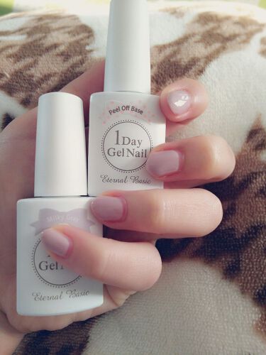 Eb ワンデージェル ピールオフベースコート Eternal Basicを使った口コミ ɞ Ebワンデージェル 1000 税 By ユリ 混合肌 代前半 Lips
