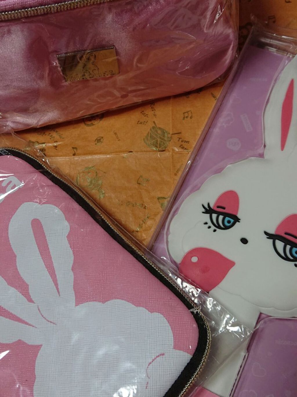 Nicousaバニティポーチ Nicoronを使った口コミ ファイル44 商品紹介35 Amaz By せなっち Lips