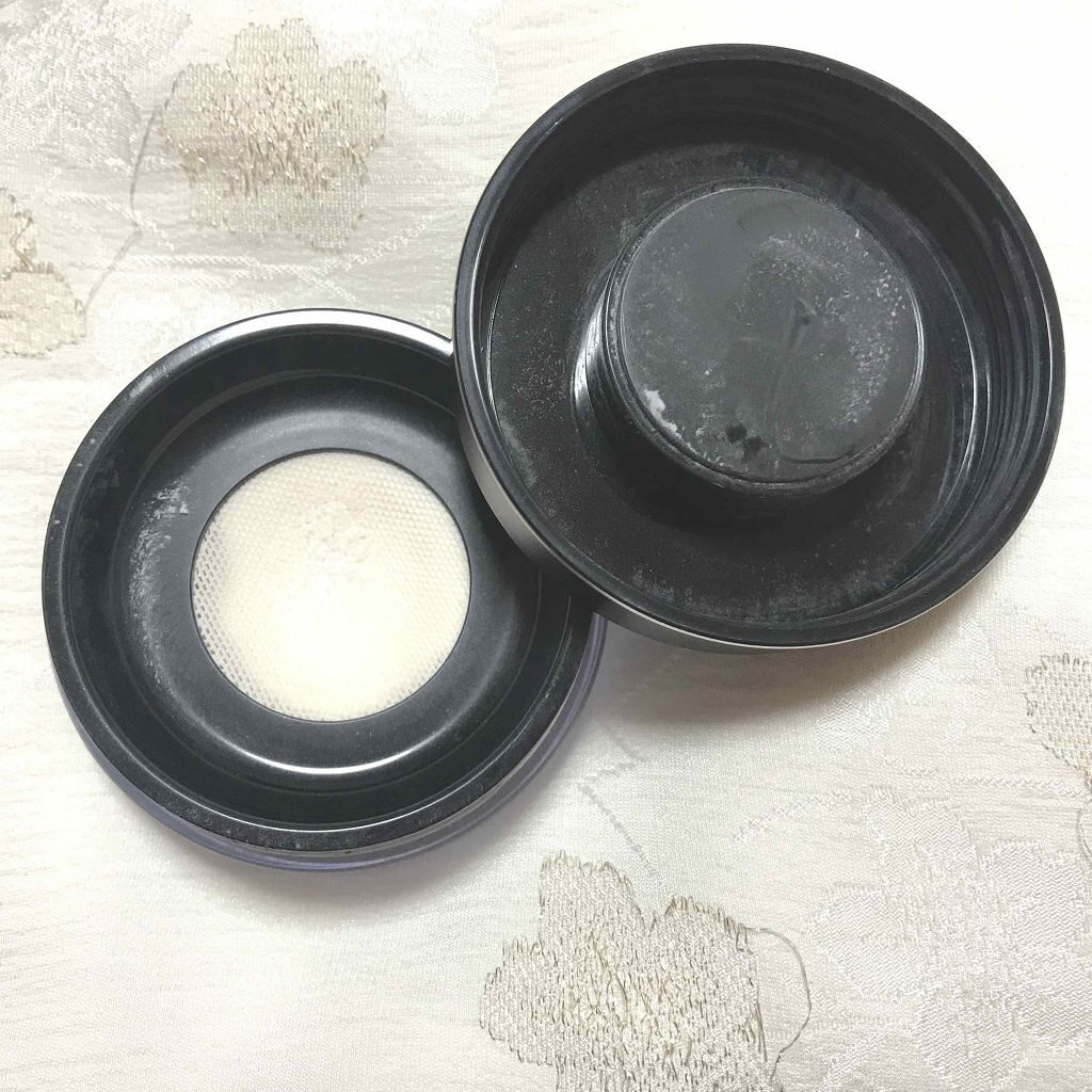 パウダーを使うと乾燥が気になる場合は