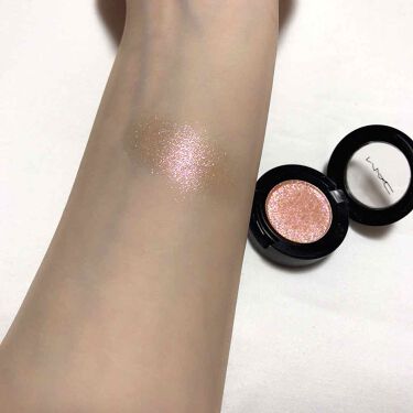 ダズルシャドウ M A Cの使い方を徹底解説 Macダズルシャドウ ラストダンス細かな By ゆんそんみ 乾燥肌 代後半 Lips