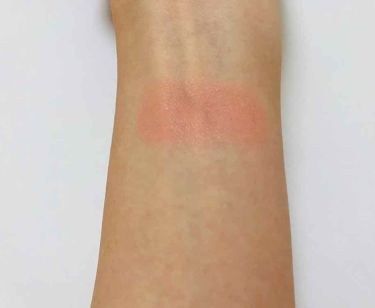 ジュ コントゥラスト Chanelの人気色を比較 イエベ春におすすめのパウダーチーク オレンジコーラルなので By 1311 Lips