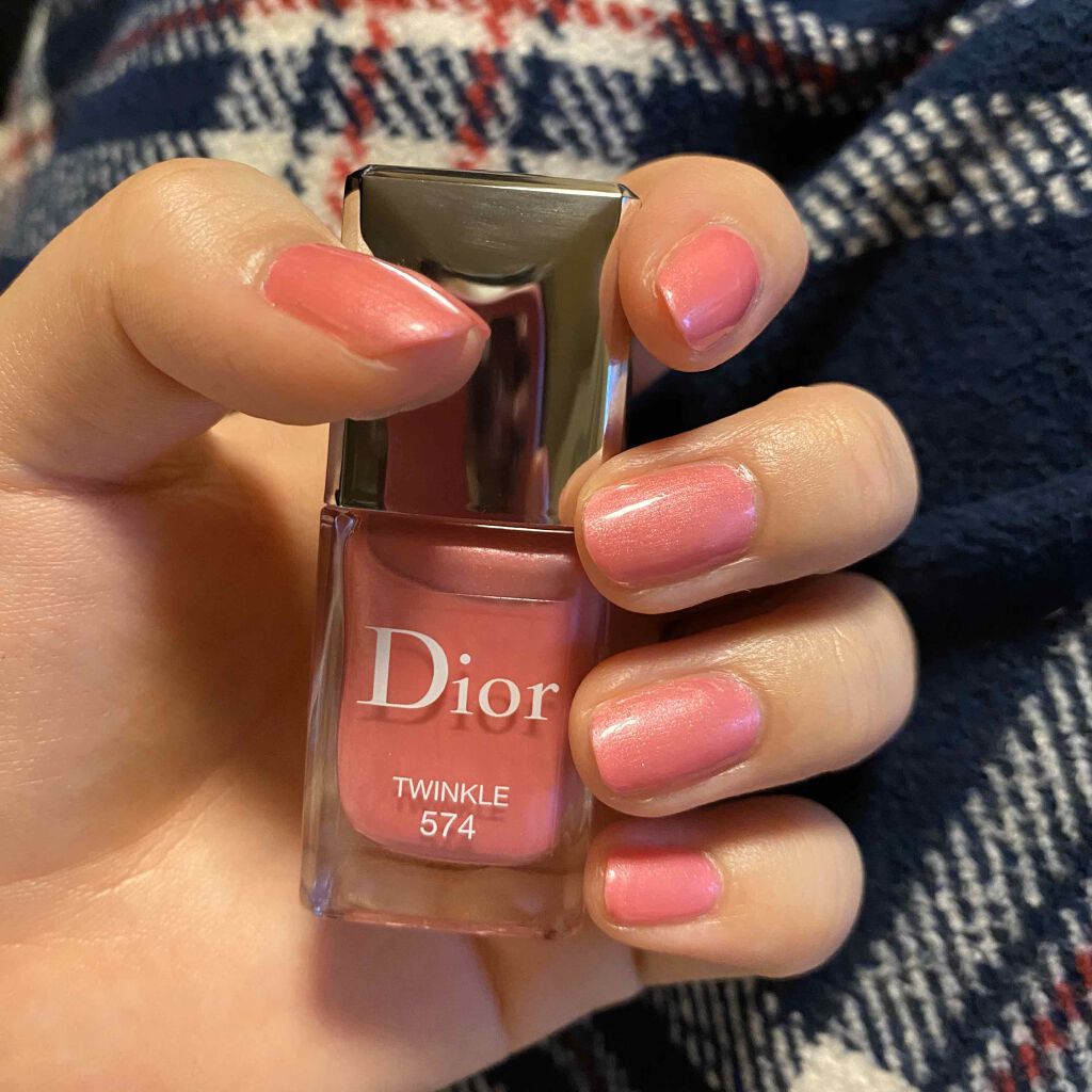 ディオール ヴェルニ Diorを使った口コミ Dior ヴェルニ ネイルエナメル By るるたん 脂性肌 代前半 Lips