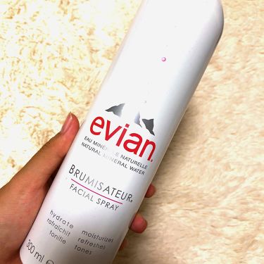 フェイシャルスプレー エビアンの使い方を徹底解説 Evianの化粧水スプレーたくさんの用 By 明日花 Lips