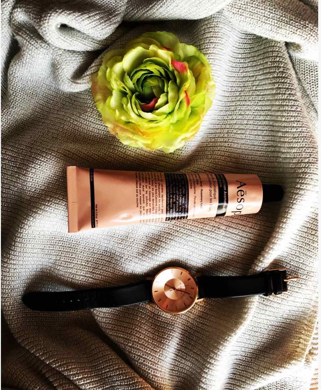 レスレクション ハンドバーム Aesopの口コミ いよいよ寒さも本格的になって参りましたね By Shiro Lips