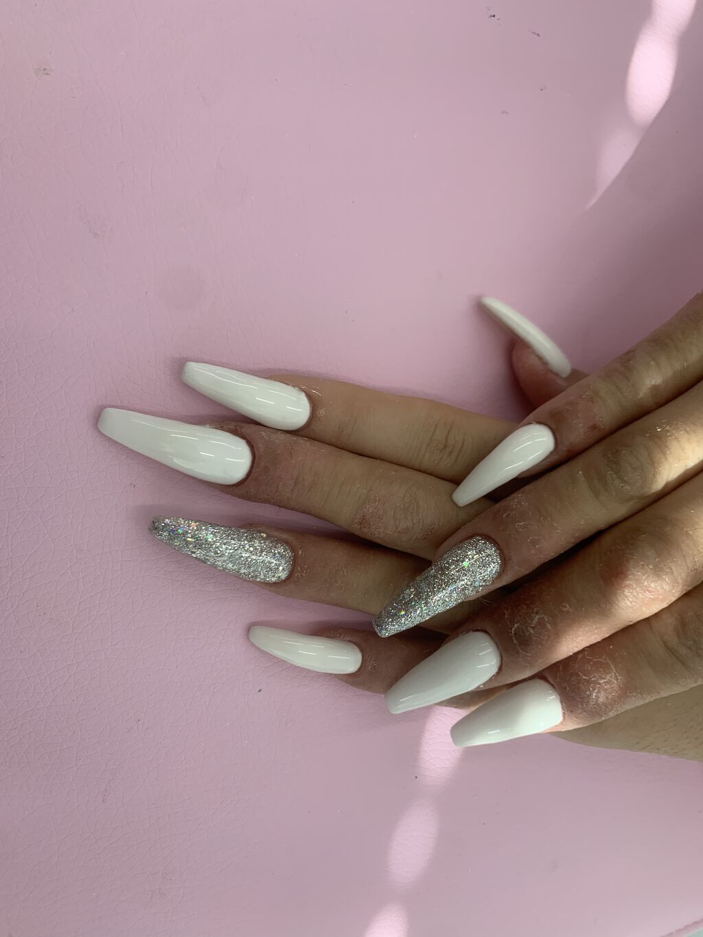 艶まる ネイル工房の口コミ シンプルネイル 真っ白が可愛すぎる シ By み フォロバ アトピー肌 代前半 Lips