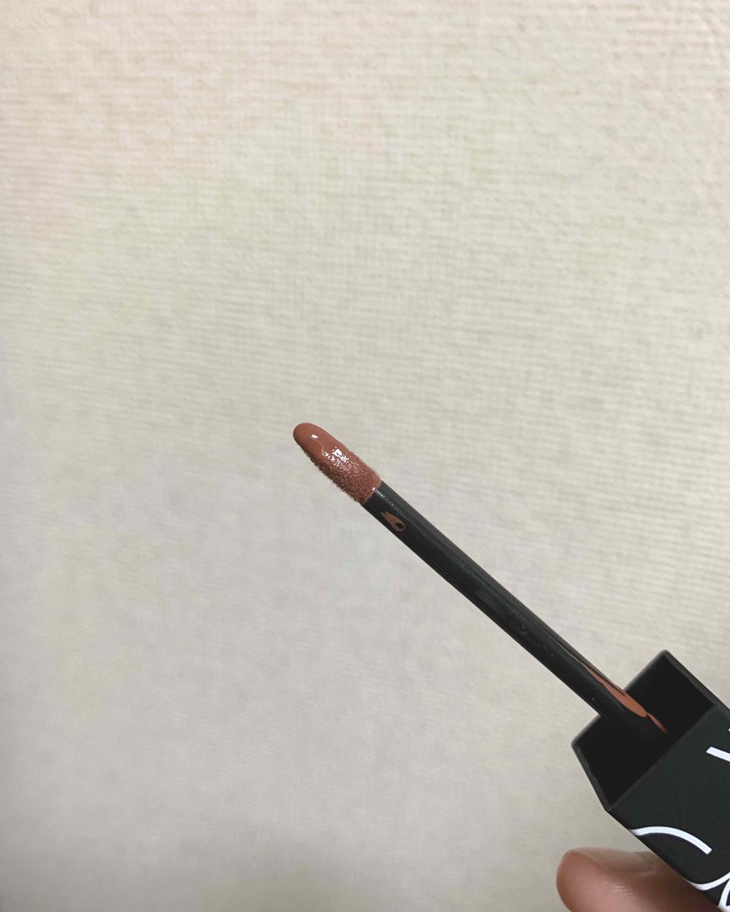 +α:リップラインをとってくっきりな唇に