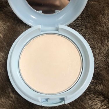 エテュセ フェイスエディション パウダー Ettusaisの使い方を徹底解説 ニキビが出来にくくしたい人と皮脂が気になる By ま ゆフォロバ100 脂性肌 10代後半 Lips