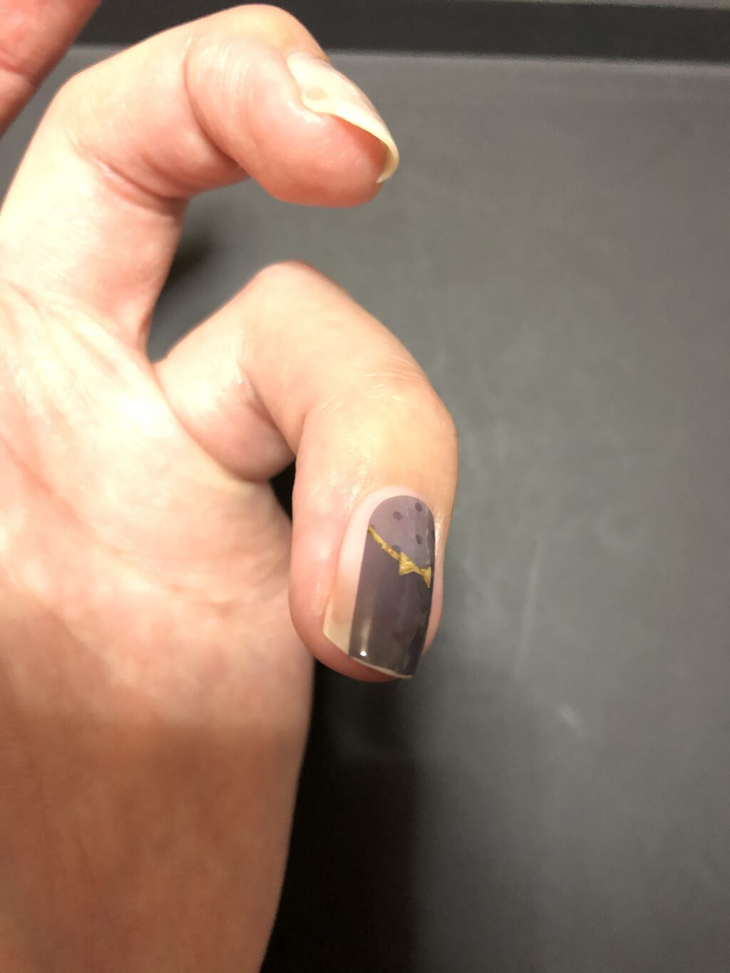 ジェルネイルシール キャンドゥの辛口レビュー キャンドゥのジェルネイルシール早速使ってみ By 葉月 脂性肌 30代前半 Lips