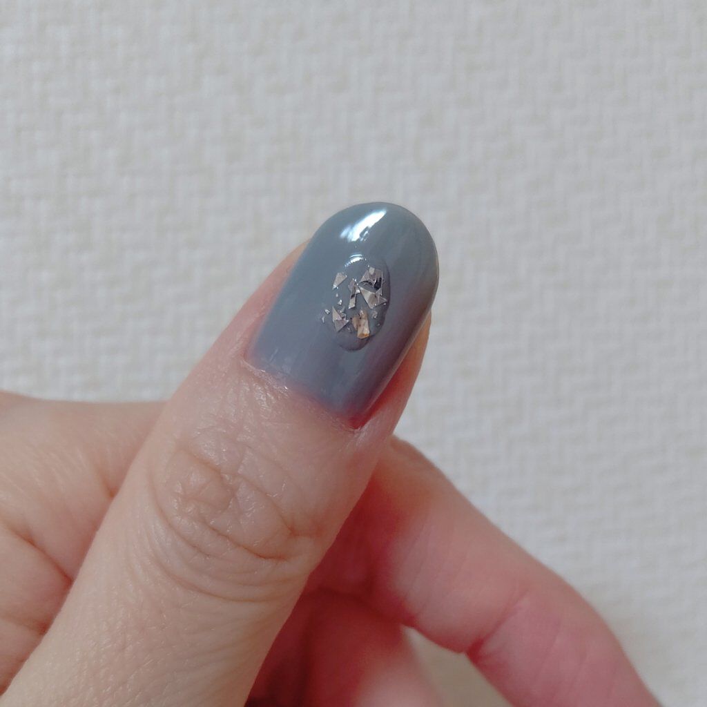 ネイルホリック パーティーフレーク ネイルホリックの使い方を徹底解説 大小様々なシルバーのフレークが煌めくフレー By さぁ 敏感肌 30代前半 Lips ネイルホリック パーティーフレーク ネイルホリックの使い方を徹底解説 大小様々なシルバーのフレークが煌めくフレー By さぁ 敏感肌 30代前半 Lips