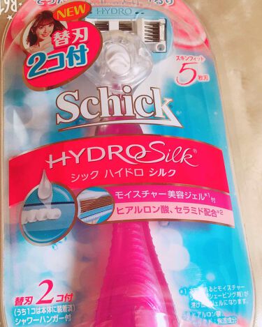 シック Schick ハイドロシルク ホルダー 女性用 カミソリ 替刃2コ付 内1コは装着済 シックの口コミ カミソリです 薬局で1000円くらいでした By みにまむ 脂性肌 10代後半 Lips