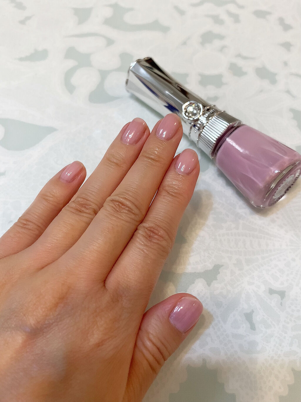 ネイルラッカー ダズリングビジュー Jill Stuartを使った口コミ 4月2日に発売されたジルスチュアートの新作 By あいぴー 敏感肌 30代前半 Lips