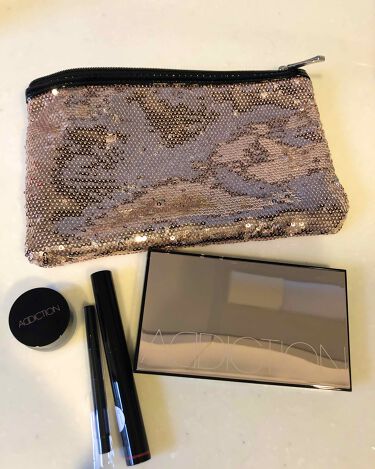 ホリデー アディクション シノワズリ クリスマスコフレ 18 Addictionのリアルな口コミ レビュー Lips