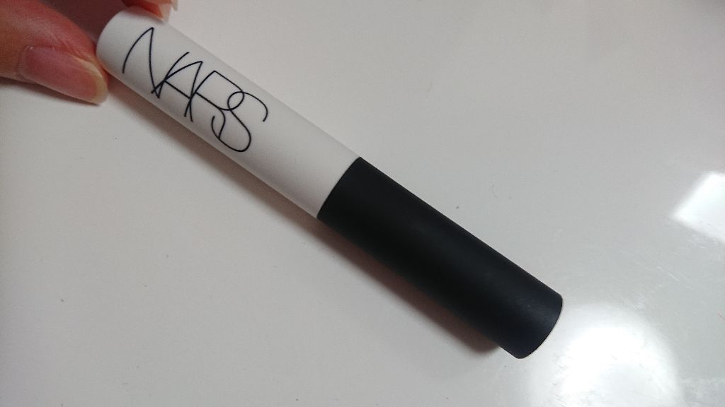 メイクの上からでも使える「NARS」