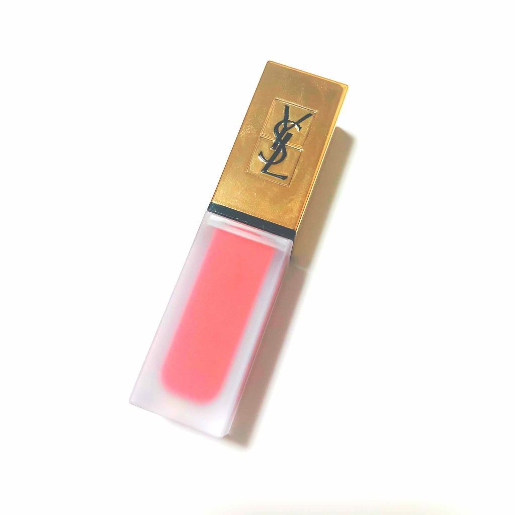 YVES SAINT LAURENT(イヴ・サンローラン)