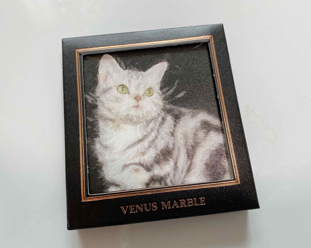 アイシャドウ猫シリーズ Venus Marble ヴィーナスマーブル の人気色を比較 写真4枚目 目元のアップがあります閲覧 By いずみひょーかん アトピー肌 代後半 Lips