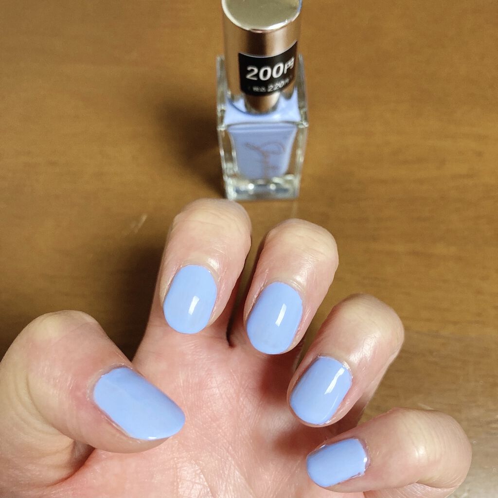 Somptueux ソンプチュー ネイルポリッシュ Daisoの口コミ 超優秀 100均で買えるおすすめマニキュア Daisoダイソー By りぴちゃん 毎日投稿 混合肌 代後半 Lips