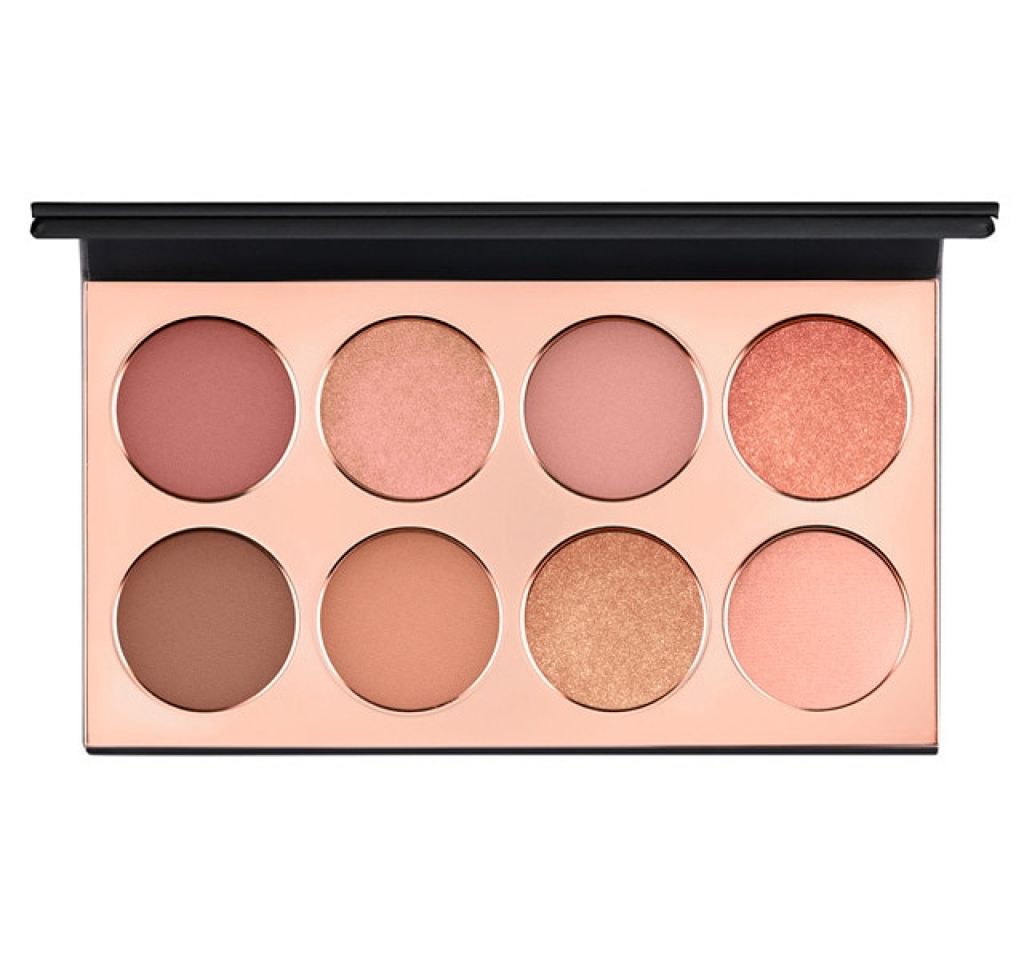 人気色をチェック スモール アイシャドウ X 8 ホーカス ポーカス M A Cのリアルな口コミ レビュー Lips