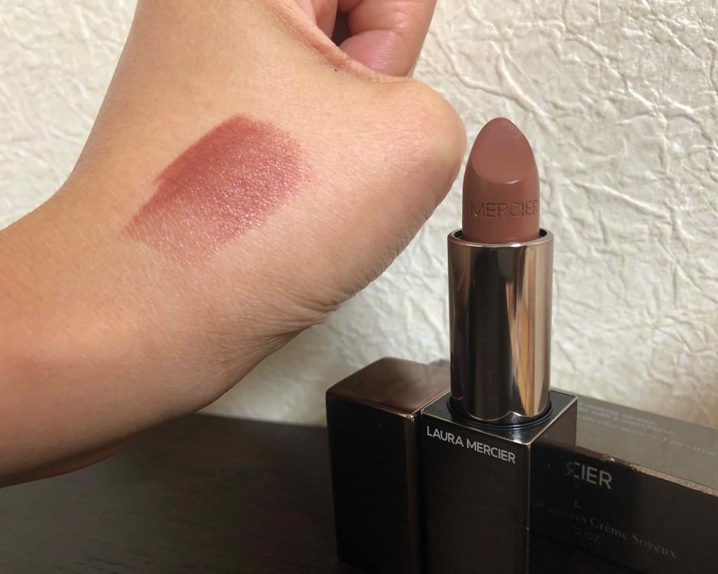 LAURA MERCIER