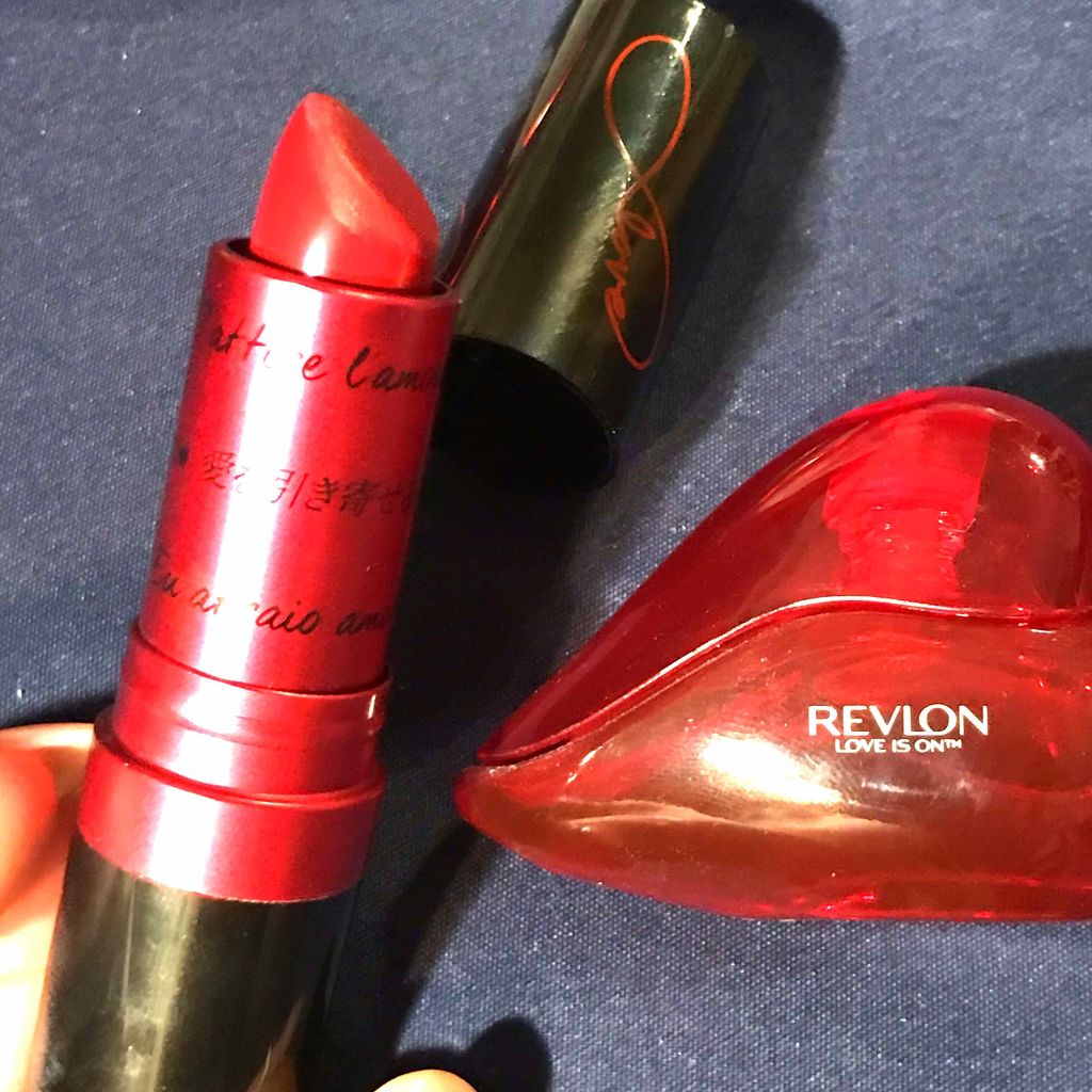ラブ イズ オン オードトワレ Revlonを使った口コミ レブロンのラブイズオン リップとミニ香水 By るん ブルベ冬 混合肌 Lips