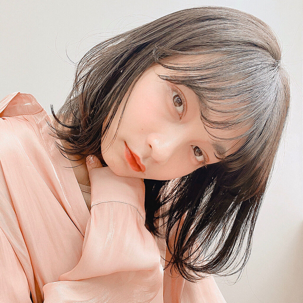 前髪カーラーの使い方|百均からクリップタイプまで上手に使って韓国風のふんわり前髪に!のサムネイル