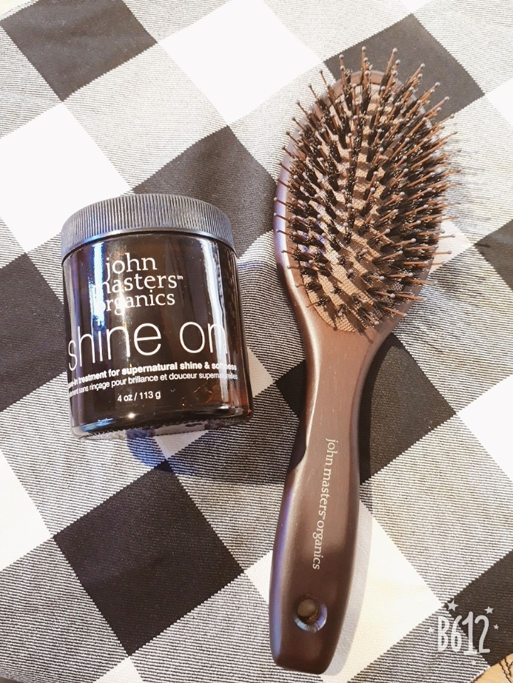 髪にもやさしい|john masters organics シャインオン