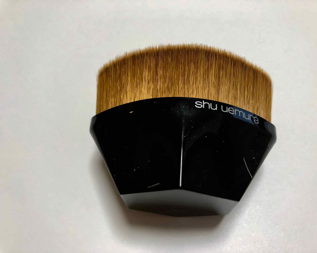 9.アーティストのこだわりがつまった名品|shu uemura
