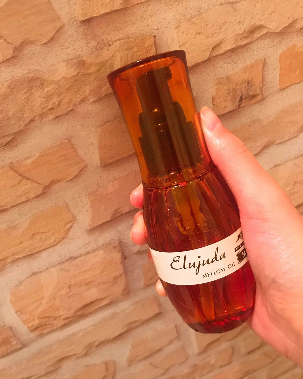 エルジューダ Mo エルジューダの使い方を徹底解説 ドライヤー前と後に使用してます By Halca 乾燥肌 Lips