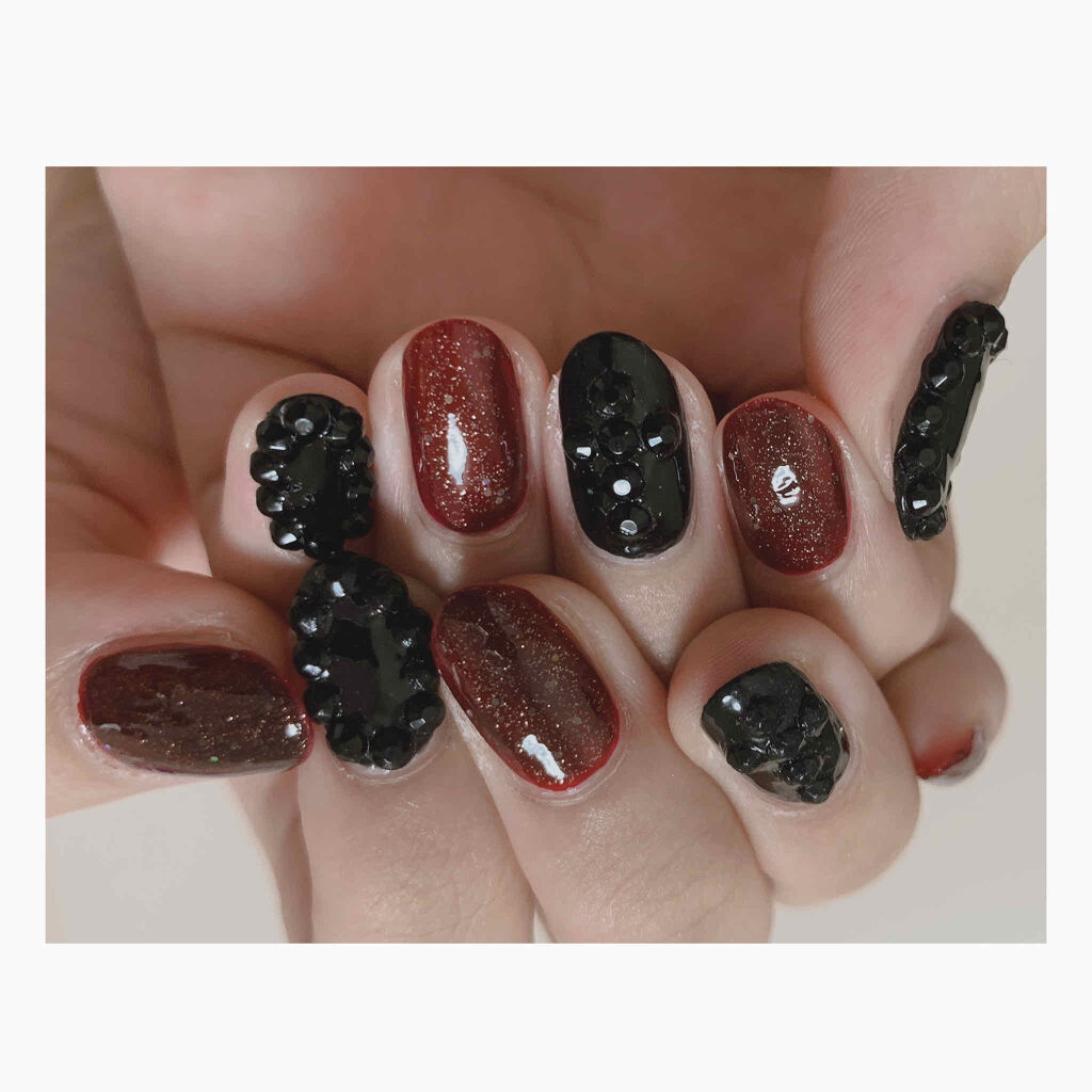At濃密グラマラスネイルエナメル Art Collectionを使った口コミ 今回のネイルはどす黒赤ネイルです 7点使用 By ヒユずきん 10代後半 Lips