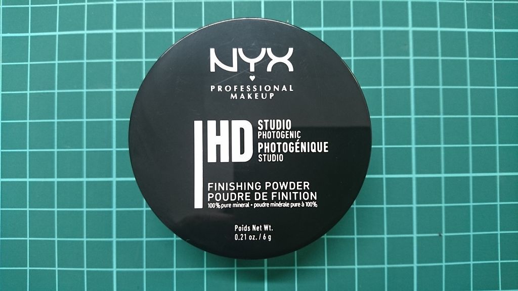 スタジオフォト フィニッシングパウダー Nyx Professional Makeupの口コミ ルクア大阪のnyxで購入 顔全体は無印良品 By ぼよよん 混合肌 50代後半 Lips
