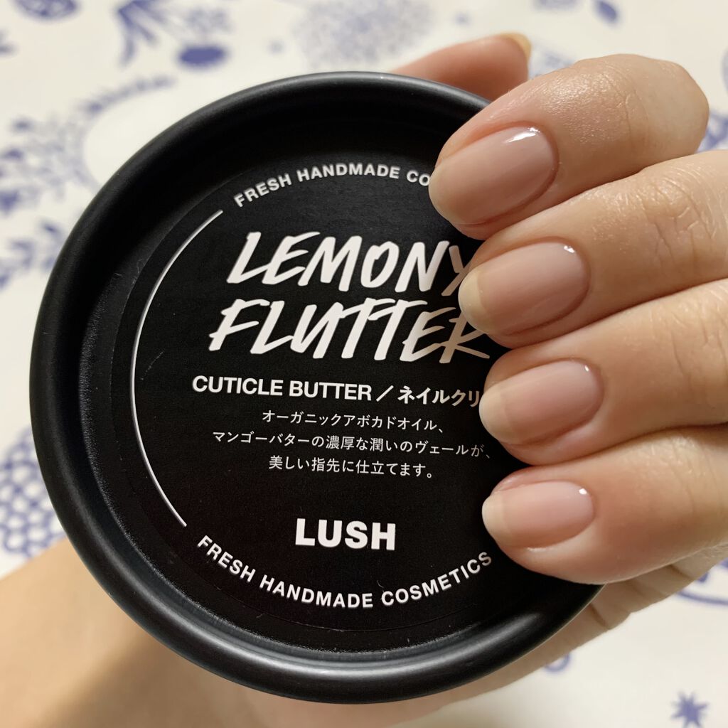 話題のハンドケアアイテムを取り入れてみる?