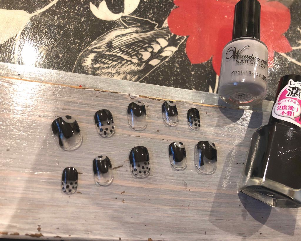 At濃密グラマラスネイルエナメル Art Collectionを使った口コミ マリメッコ風ネイルチップ 以前にどこか By Sally 普通肌 30代後半 Lips