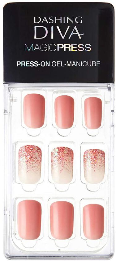 試してみた 1秒ネイルマジックプレス Dashingdiva Magicpressのリアルな口コミ レビュー Lips