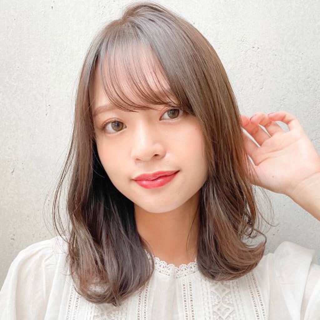 髪の毛を洗う頻度はどのくらいがベスト?≪ヘアスタイル・髪質別≫シャンプーの回数を紹介のサムネイル