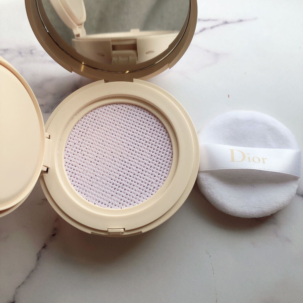 ディオールスキン フォーエヴァー クッション パウダー Diorの使い方を徹底解説 By こまめ 混合肌 30代前半 Lips