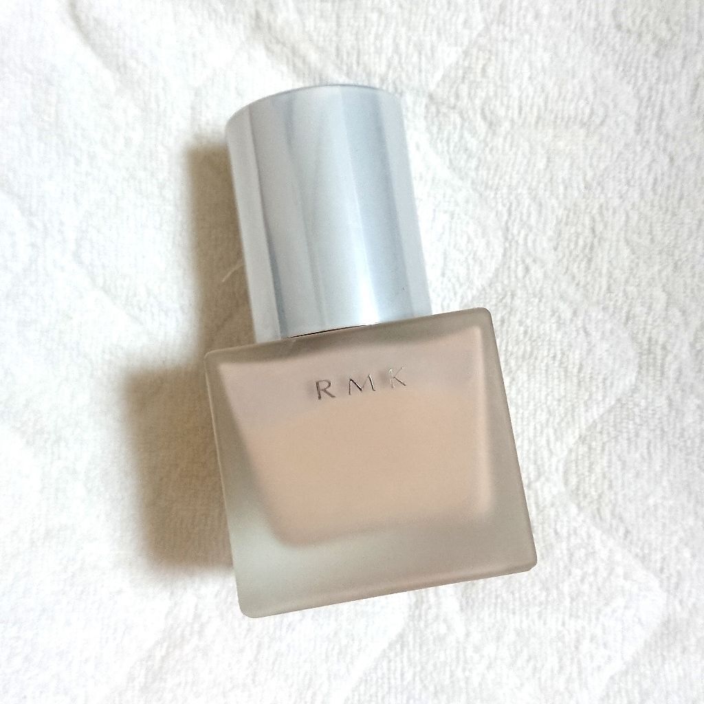 RMK(アールエムケー)リクイドファンデーション