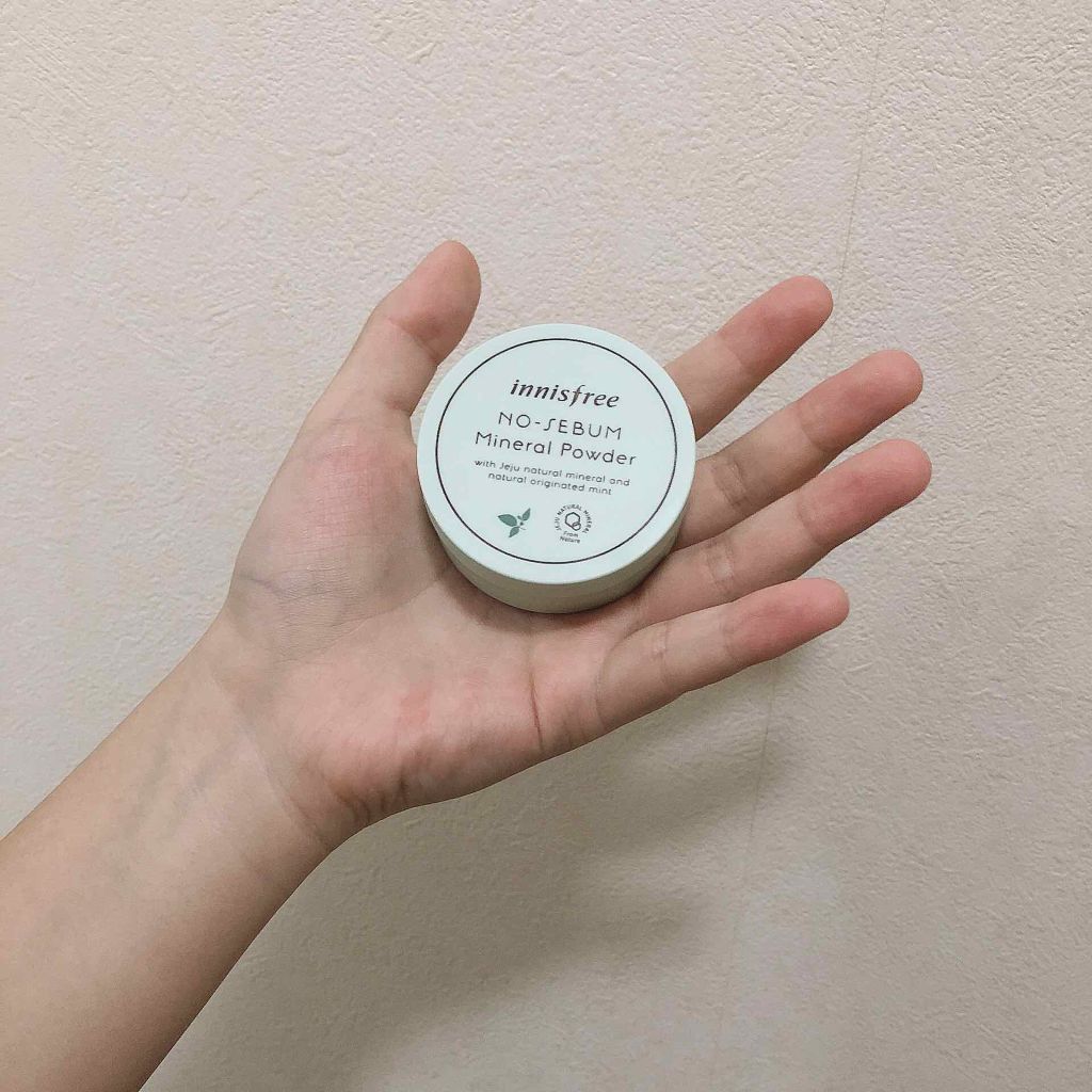 ノーセバム ミネラルパウダー Innisfreeを使った口コミ 最近暑くなってきましたね 私汗っかきすぎて By ふわぁ 脂性肌 10代後半 Lips