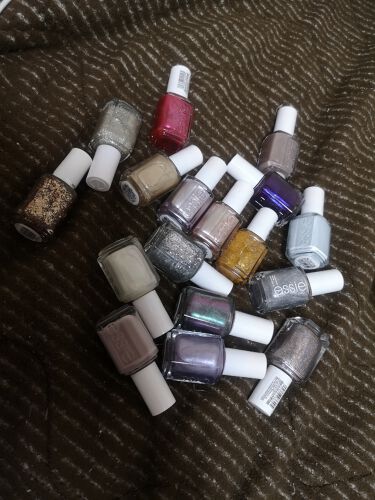 ネイルポリッシュ エッシーの口コミ ネイル購入品マリポサで大量購入です約１ヶ By えり 敏感肌 30代前半 Lips