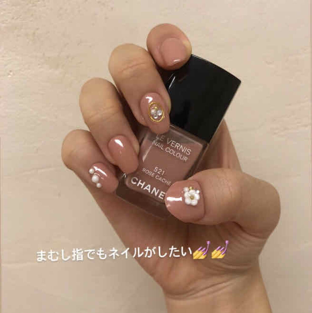 ヴェルニ Chanelを使った口コミ わたしの指はまむし指です そして爪を噛む癖 By りんご 脂性肌 10代後半 Lips