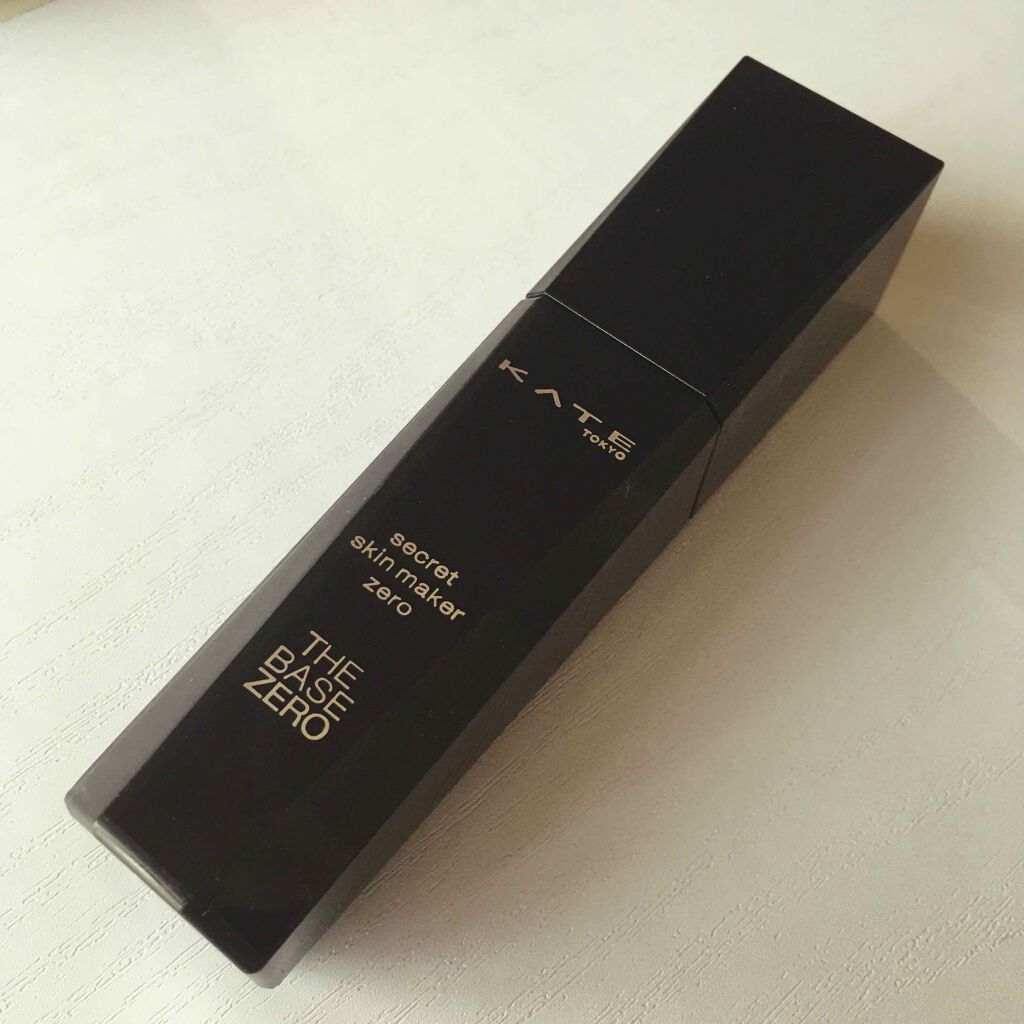 厚塗り感ゼロで毛穴をカバー|¥1,760