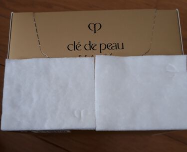 1000円以下 ル コトン クレ ド ポー ボーテのリアルな口コミ レビュー Lips