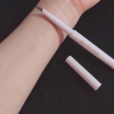 Mpトライアングルアイブロウペンシル Mio Piccoloの人気色を比較 角いっぱいアイブロウペンシル セリアで購 By ゆうき 普通肌 Lips