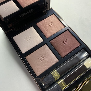 アイ カラー クォード Tom Ford Beautyの口コミ ブルベ夏におすすめのパウダーアイシャドウ デパコス最高峰アイシ By Lisato ﾌｫﾛﾊﾞ 混合肌 代前半 Lips