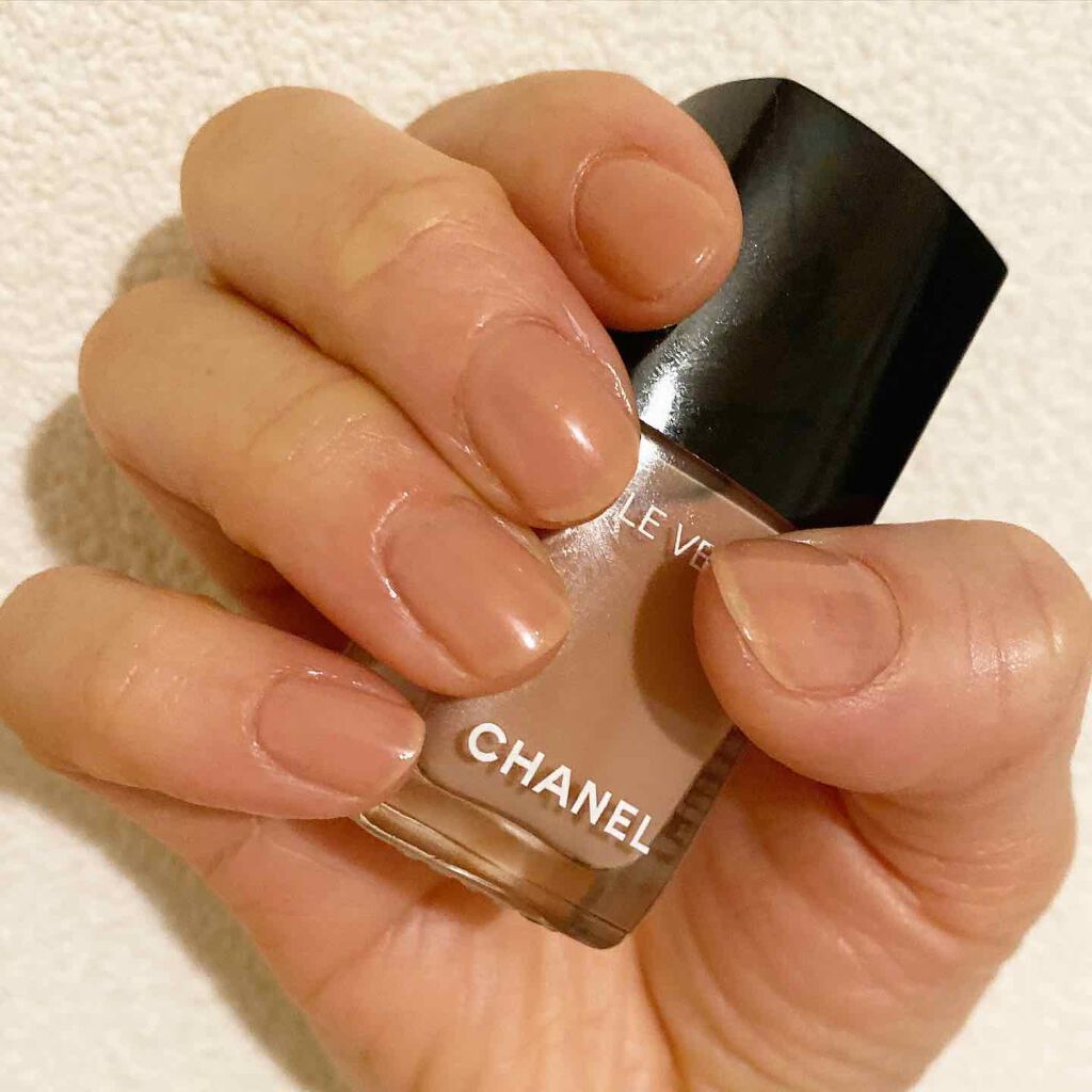 ヴェルニ ロング トゥニュ Chanelの口コミ おでかけネイルご紹介です 先日頂いた By Yukari 乾燥肌 30代前半 Lips