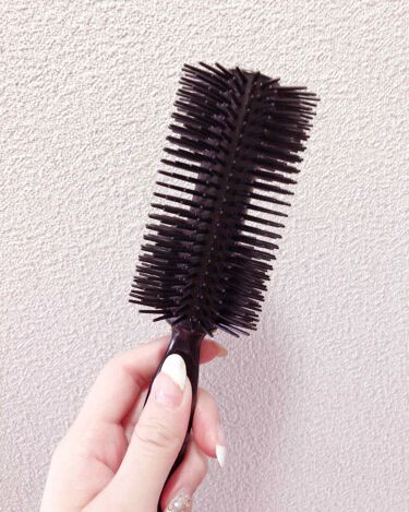 100均で買える ブロー スタイリングブラシ セリアのリアルな口コミ レビュー Lips