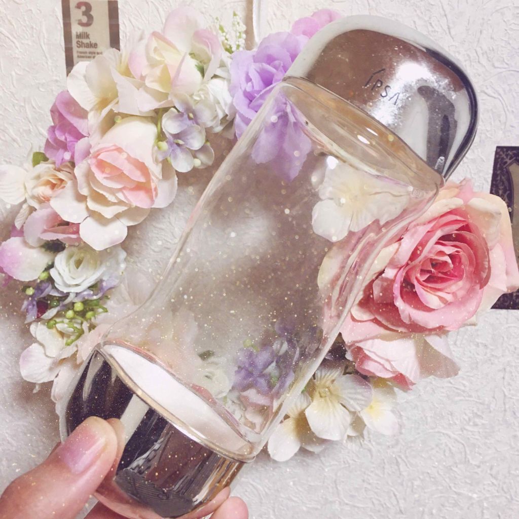 3.異なる3つの”水”がぷるぷるの肌をキープ。イプサ