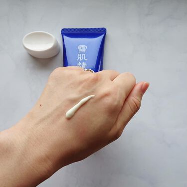 ホワイト Uv ジェル 雪肌精の口コミ 雪肌精スキンケアuvジェル 化粧水の印象の By りーちゃん フォロバ100 混合肌 Lips