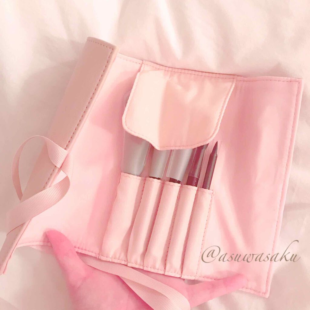 トウシューズのようなかわいいデザイン|LAURA MERCIER