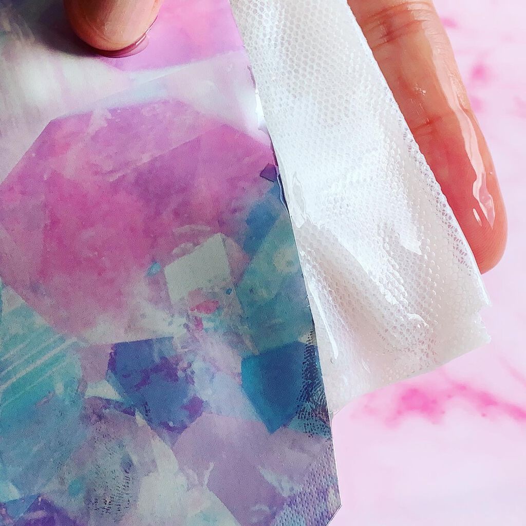 グロウセラム マスク ルミナスキンの口コミ メッシュの素材のシートに挟まれたシートは膜 By Lmmy 乾燥肌 Lips